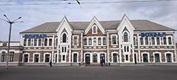 03-5